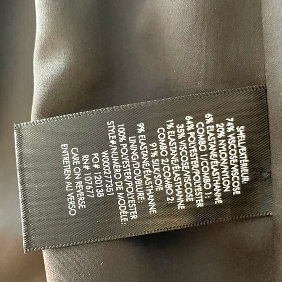 Alice + Olivia Black Bolero with Stunning Bow Accent
|SIZE: XS| - Picture 5 of 14